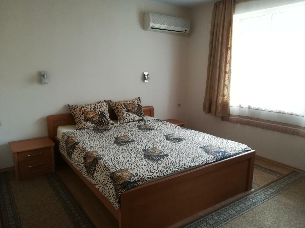 Guest House Georgieva Ravda Luaran gambar